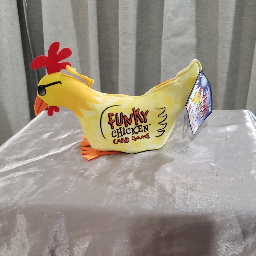 Card Game - Yellow Plush